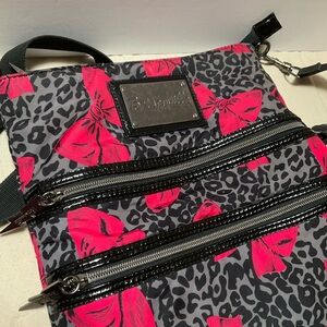 Vintage Betseyville crossbody gray and black leopard print with hot pink bows